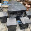bàn ghế đá đen tự nhiên nguyên khối sân vườn ngoài trời